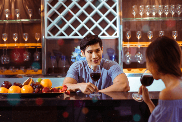 13 Indicators of Interest How To Tell If A Woman Is Attracted To You